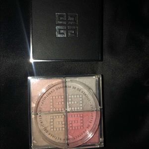 Givenchy setting powder